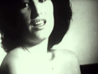 deliverance of desire with missfd stripping vintage style 🔥👗