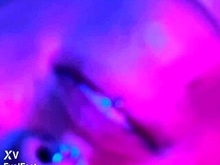 Smoking While Worshiping Your Sexy Latina Feet Goddess!