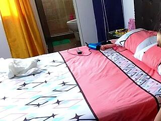 check this masseuse stripping for hot toy play 😜🔥