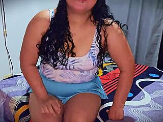 Deisyyeraldine dildos squirts on stairs for neighbor 😈💦🔥