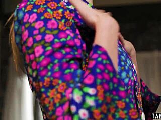Lesbian Redhead Milf Lauren Phillip Licks Petite GF Coco to Squirting