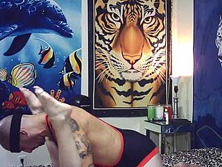 i love maxxx loadz pounding my shaved italian milf pussy quick