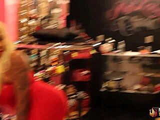 luscious kisses blonde pussy ass railed by rome!