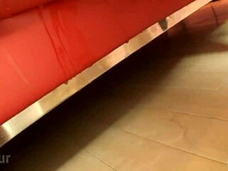 japanese skinny long legs fingered to hard squirting