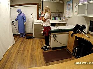 Ava Siren hooks up backstage with wild strangers 🔥🍑😈