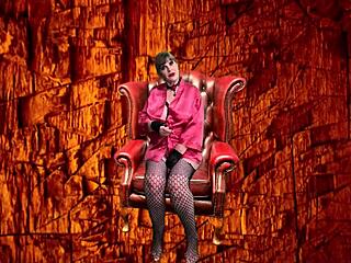 granny peggy sue explodes in orgasm from byg myk's strapon jerking frenzy