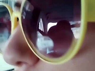 elza kom's big tits taste so sweet