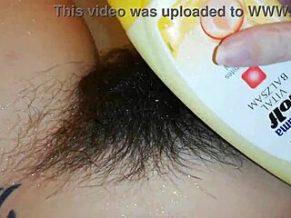 hairy pussy lips tease underwater in pool fetish vid 🌊💦