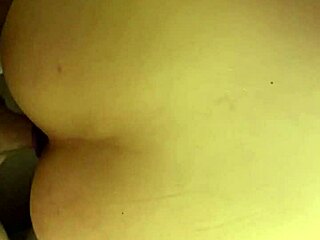 pregnant amateur deepthroats during double anal penetration