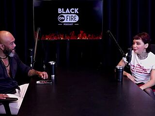 vampire fan annie clementine films with couples support