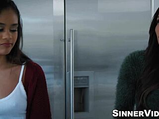 Sneaky Scarlit Scandal gets banged hard by Stirling Cooper!