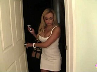 Claudia Valentine and Megan Finger Fuck Cunts to Orgasm