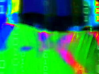 la more linda shakes her sexy latina teen ass in homemade dance tease