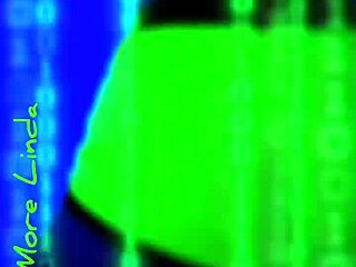 la more linda shakes her sexy latina teen ass in homemade dance tease