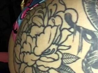 Filthy international amateurs get dirty together