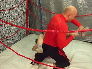 Juggy babe fucks loser in sexy cash wrestling match