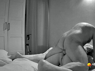 FOLLADA SALVAJE con mamada babosa y temblores queefing amateur