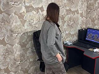 stepmom's not too old, so i pounded her tight ass 😈🍑