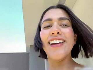 hey, check out my pink tight pussy and yummy asshole glowing in the sun 😍🍑