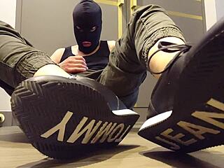 Sneaker Wank Explosion