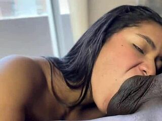 he loves this amateur couple's deep cock massage