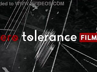 😏 blonde babysitter haley reed sneaks fuck with boyfriend 👅