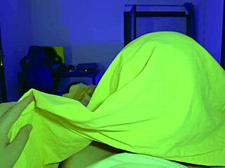 dreaming of fucking hot milf pussy creampie or just jerking?