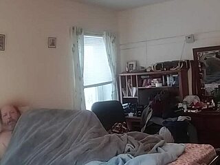 Solo guy strokes small cock in country no cum