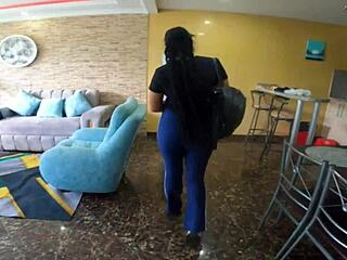 Long lost neighbor squeezes white booty into lingerie workout