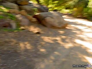 yo sexy big tit blonde hikes hunting cock to suck