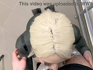 Hey stranger, fuck my mouth hard in this public elevator now