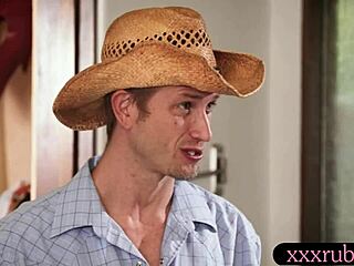 pretty masseuse gets drilled by big cock client 😈