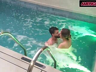 levou ela pro motel e fodeu gostoso na piscina