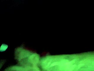 jerking off hidden on the bus to firegreen2 with huge tits flashing