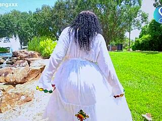 Ethiopian Big Booty Slut Fills Holes with Monster Cock