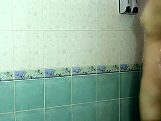 Thai schoolgirl's secret shower pussy tease and squirt