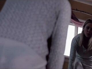 celebrity elizabeth olsen hot casual tease session