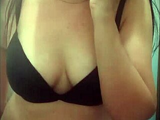 voyeur spies on argentine professor peeing pussy during mexico school trip