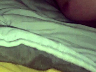 Old wife cums hard while eating ass passionately