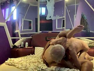 Casal flips for hardcore anal pounding front and back