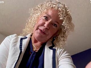 close-up milf fingers juicy pussy spreading wide on bed