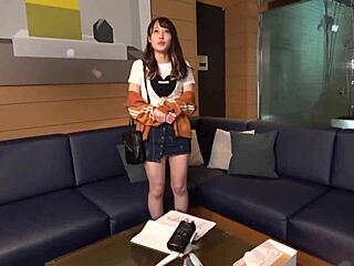 idol voice actress moans during thick sex recording 😩💦 part 1!