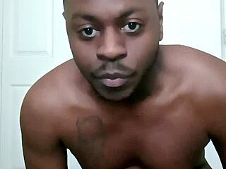 songs with my fave words blasting while i workout early mornings part 1 🎶💪