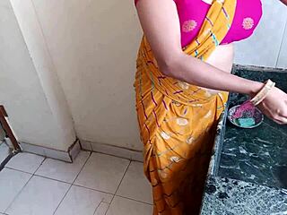 Horny Indian bride's ass POUNDED in steamy KITCHEN