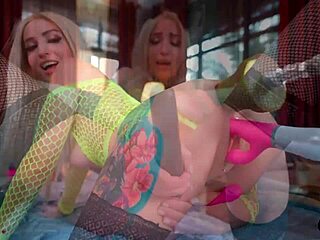 streaming squirting orgasms pussy machine fisting highlights