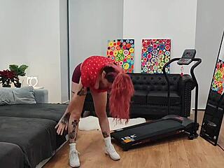 chubby curvy babe workouts treadmill big ass tight leggings tease