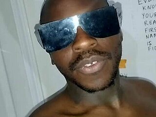 bold celebrity halloween costumes