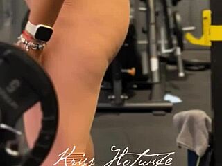 Sexy Tanned Big Ass Wife Pushed Just Right