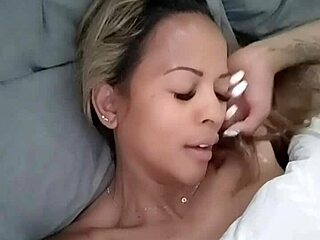 Public outdoor wake-up turns into godage tease romp!