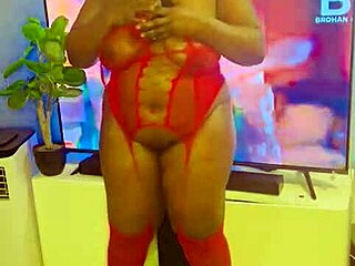 sundaydogood614 shaves tight pussy in update vid